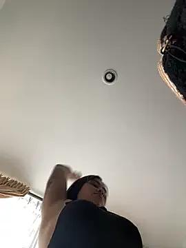 AlannaEvons from StripChat is Freechat