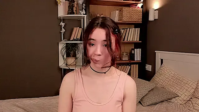 AlbertaClack from StripChat is Freechat