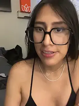 AleFantasy000001Peru from StripChat