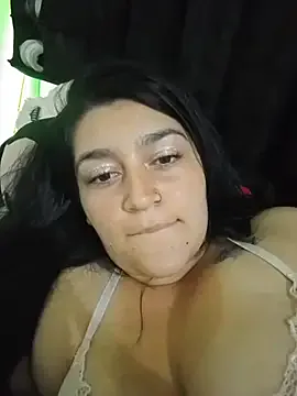 alejitasweet from StripChat is Freechat