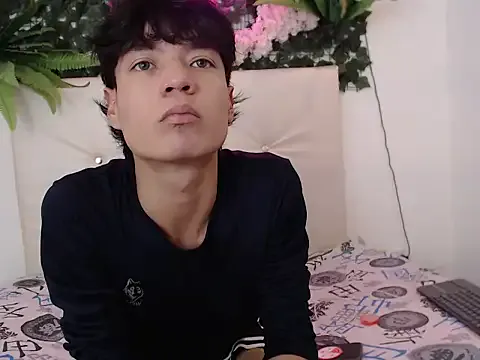 alex_russo__ from StripChat is Freechat