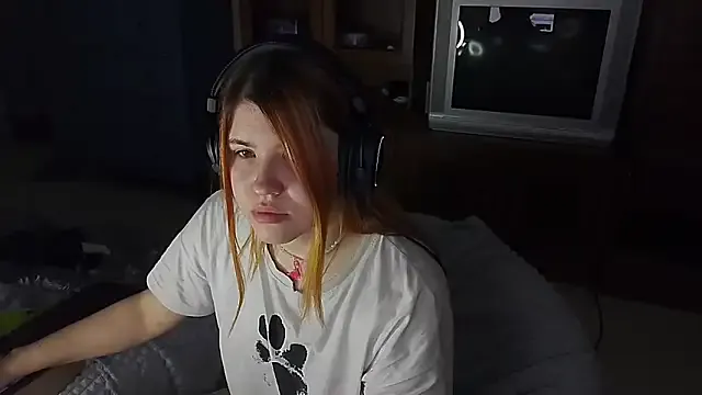 Alexa_Fishex from StripChat is Freechat