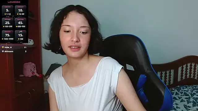 Girls: try live performances with matured performers, from dancing to quirks, in a variety of beautiful sex cams.