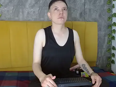 alexmadisoncm101 from StripChat is Freechat