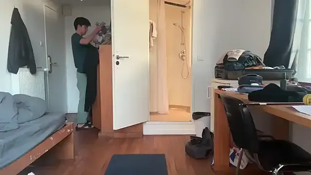 alextang2005 from StripChat is Freechat