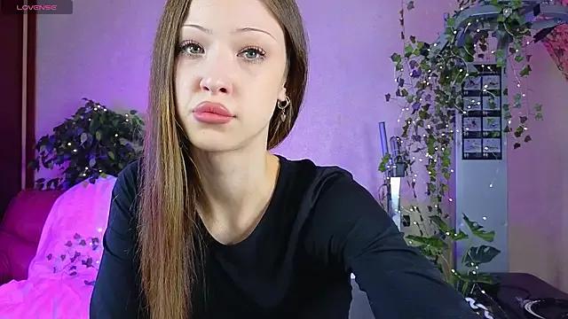 Alice_Meoow from StripChat is Freechat