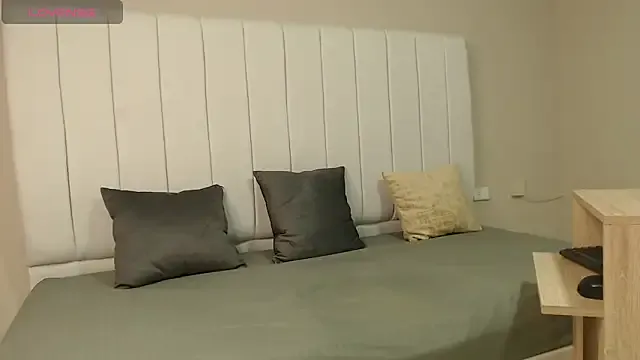 alice_will1 from StripChat is Freechat