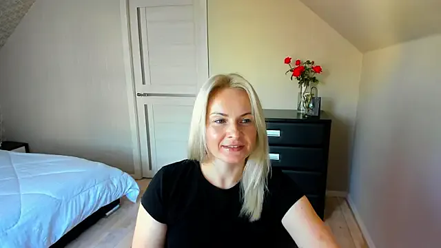 Girls: try live performances with matured performers, from dancing to quirks, in a variety of beautiful sex cams.