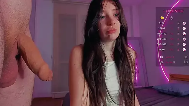 Girls: try live performances with matured performers, from dancing to quirks, in a variety of beautiful sex cams.