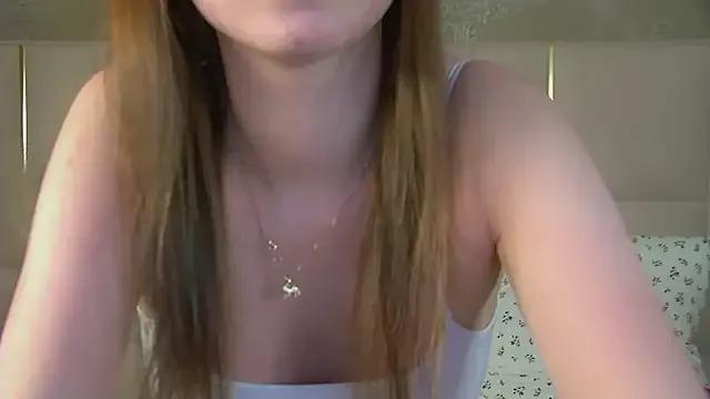 AliceMoreno from StripChat is Freechat