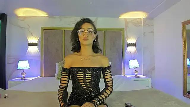 AliDiaz_ from StripChat is Freechat