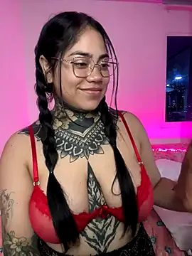 Girls: try live performances with matured performers, from dancing to quirks, in a variety of beautiful sex cams.