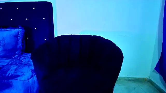 Aliice_Doll from StripChat