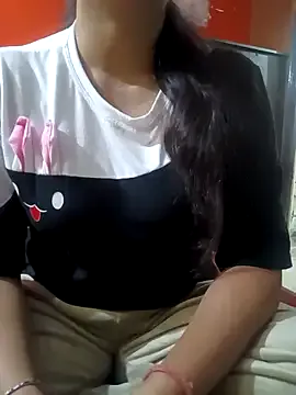 Alina_Khann from StripChat is Freechat