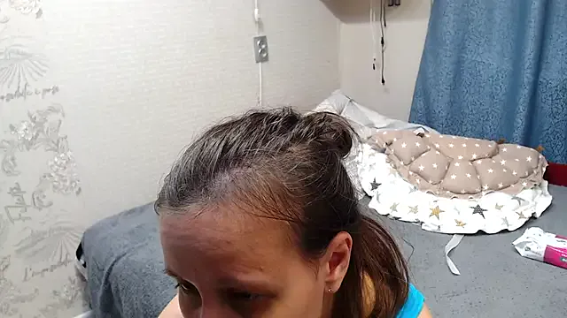 Alisacucumber from StripChat