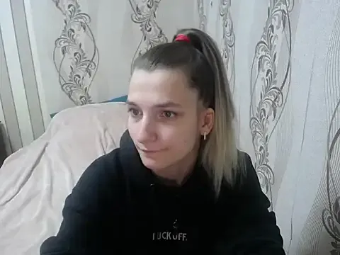 AlissaClark from StripChat is Freechat