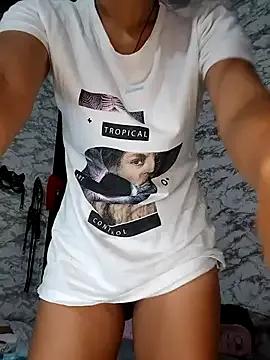 AlisSon__hot from StripChat is Freechat