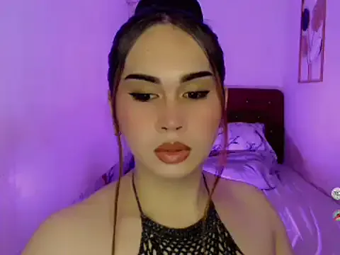 AlodiaOfCums from StripChat is Freechat