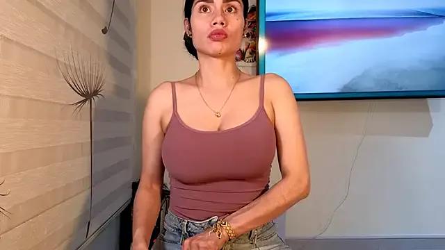 Girls: try live performances with matured performers, from dancing to quirks, in a variety of beautiful sex cams.