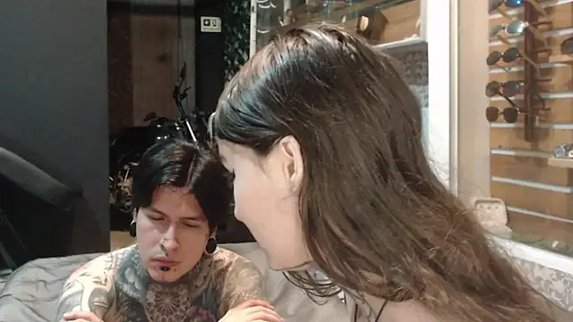 Girls: try live performances with matured performers, from dancing to quirks, in a variety of beautiful sex cams.