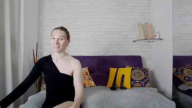 Girls: try live performances with matured performers, from dancing to quirks, in a variety of beautiful sex cams.
