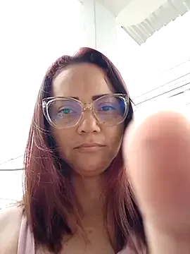 Amanda39 from StripChat is Freechat