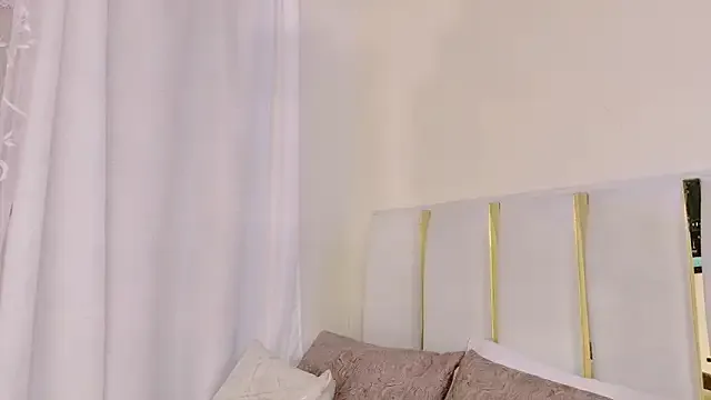 Amara_prescott from StripChat is Freechat