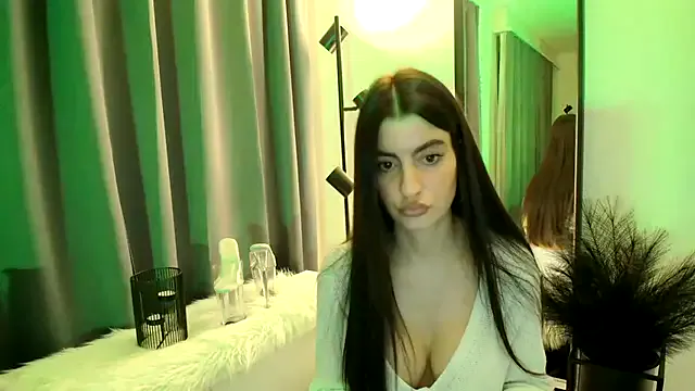 Girls: try live performances with matured performers, from dancing to quirks, in a variety of beautiful sex cams.