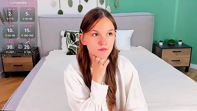 Girls: try live performances with matured performers, from dancing to quirks, in a variety of beautiful sex cams.