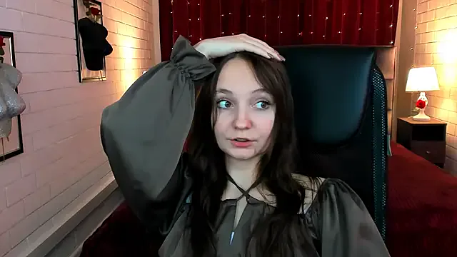 ameliaglamour from StripChat is Freechat