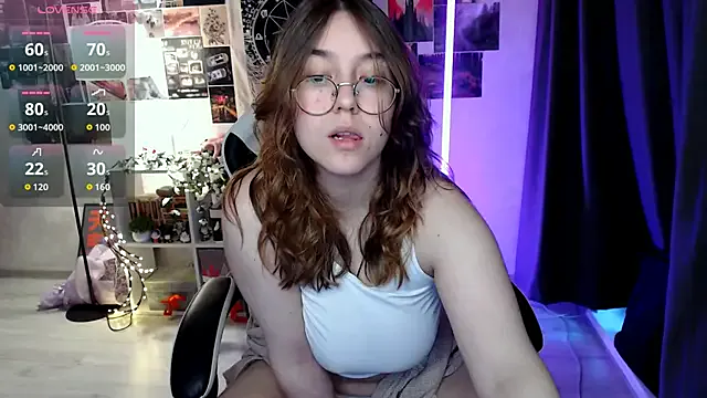 ameliameadd from StripChat is Freechat