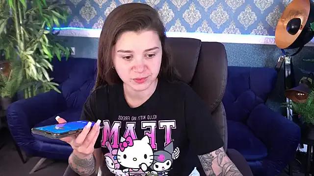 AmellyMilly from StripChat is Freechat