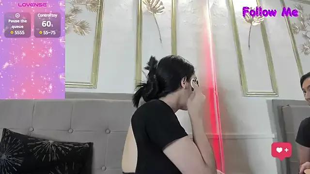 Girls: try live performances with matured performers, from dancing to quirks, in a variety of beautiful sex cams.