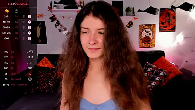 amy_cute_cat from StripChat is Freechat