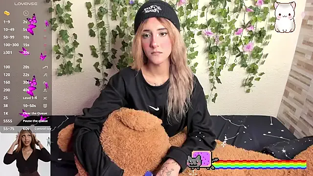 Girls: try live performances with matured performers, from dancing to quirks, in a variety of beautiful sex cams.