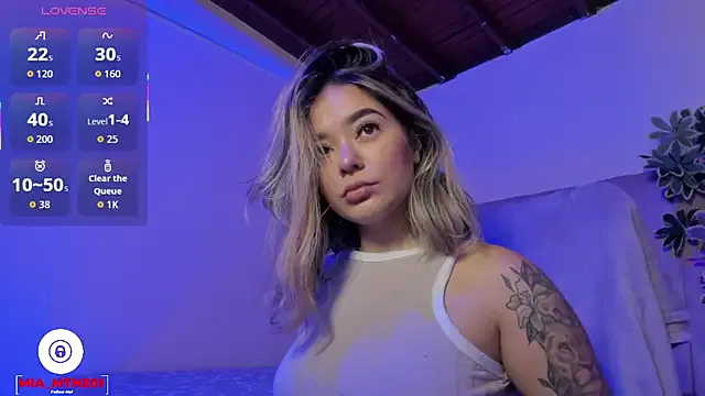 Amy_thompson01 from StripChat is Freechat