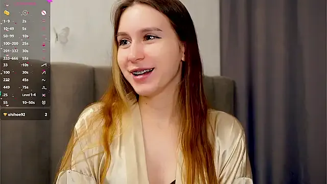 AmyMainer from StripChat is Freechat