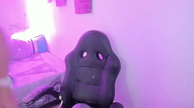 ANA-BULLOCK- from StripChat