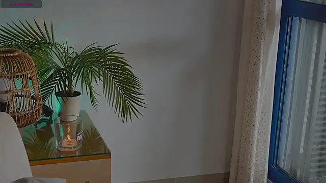 anabelcurvy from StripChat is Freechat