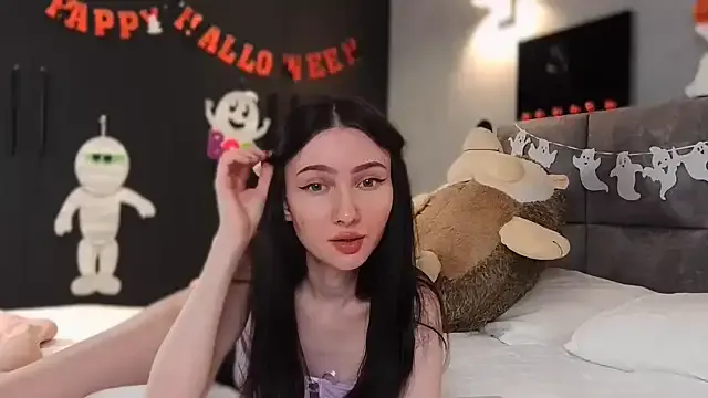 AnaMoonlight from StripChat is Freechat