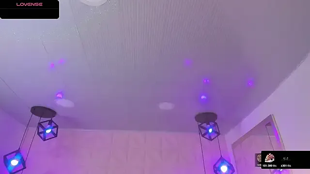 AnaVelvett from StripChat is Freechat