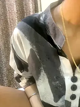 Anaya77 from StripChat