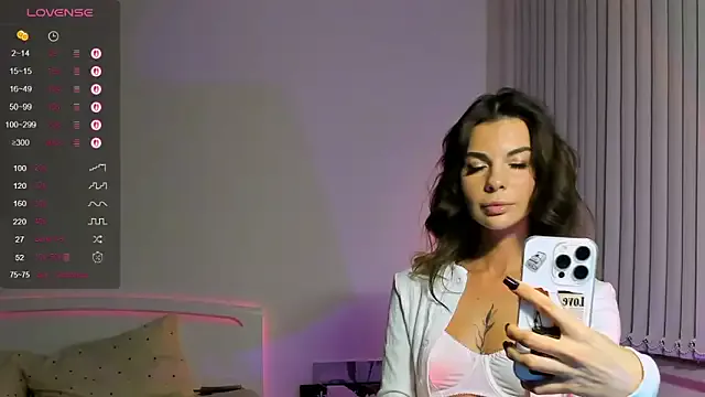 Girls: try live performances with matured performers, from dancing to quirks, in a variety of beautiful sex cams.