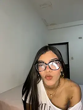 andreass_hot from StripChat is Freechat