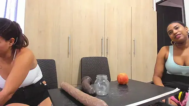 Girls: try live performances with matured performers, from dancing to quirks, in a variety of beautiful sex cams.