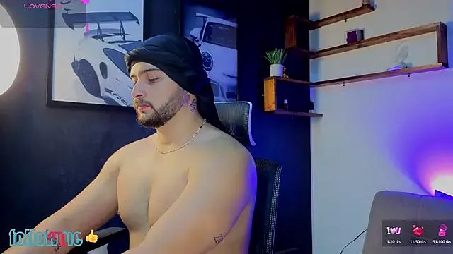 Girls: try live performances with matured performers, from dancing to quirks, in a variety of beautiful sex cams.