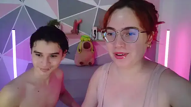 Girls: try live performances with matured performers, from dancing to quirks, in a variety of beautiful sex cams.