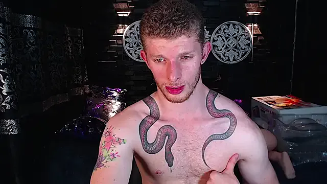 Andrewxbi from StripChat