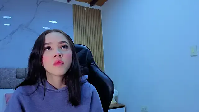 angel__kiss from StripChat is Freechat