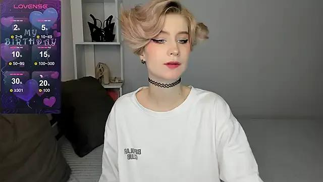 Girls: try live performances with matured performers, from dancing to quirks, in a variety of beautiful sex cams.